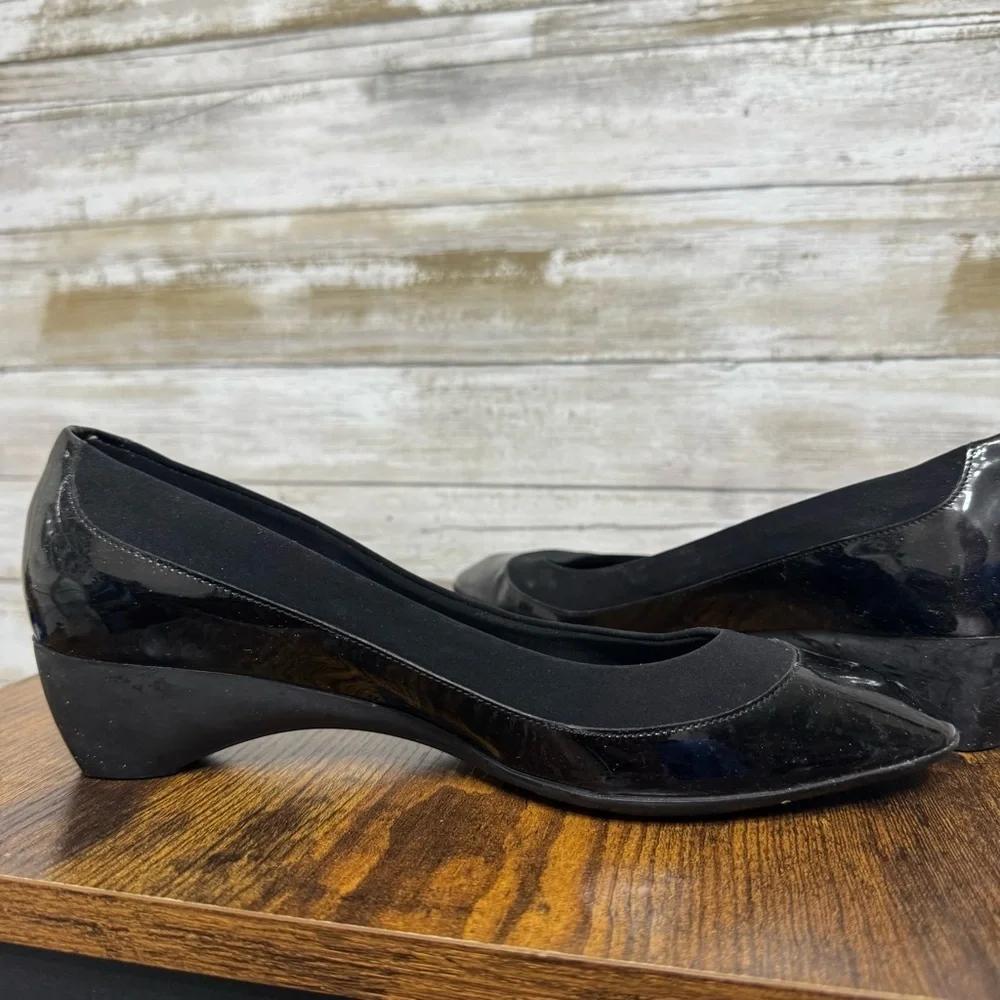 Salvatore Ferragamo Black Wedge Flats Shoes Women’s Size 6.5 B Patent Leather